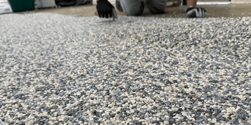 Application moquette de pierre