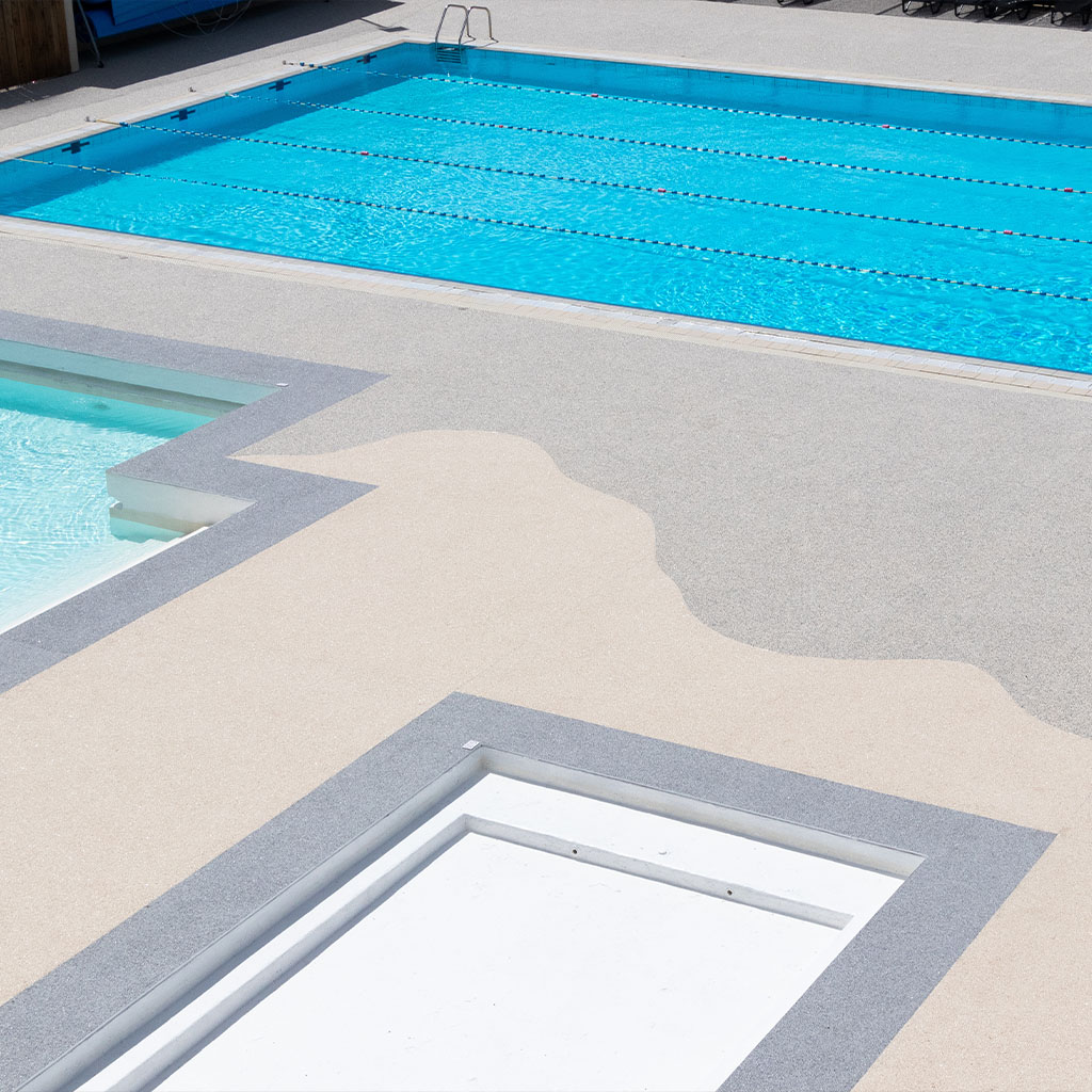 piscine collective revetement drainant