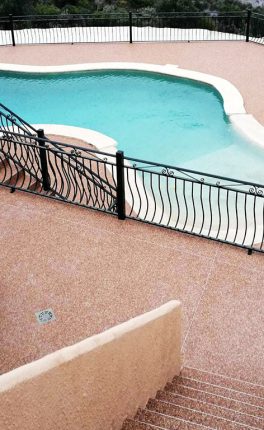 1 piscine