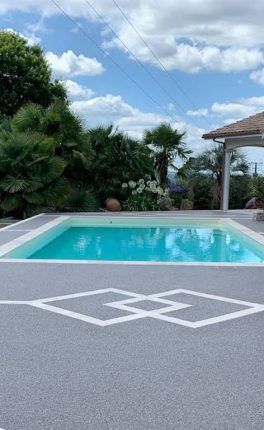 1 plage de piscine