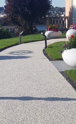 2 allée de jardin